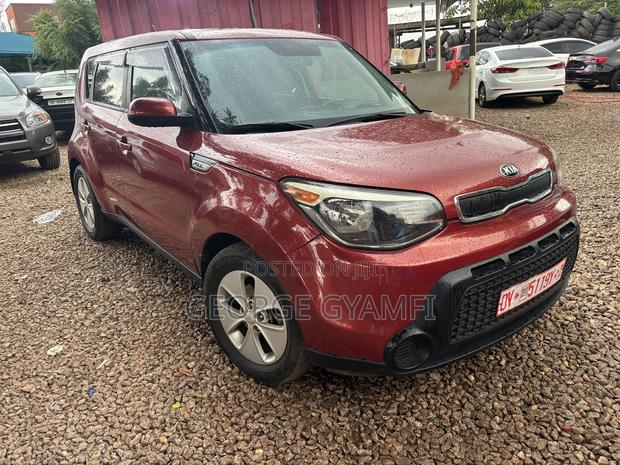 Kia Soul Hatchback 2016 Red