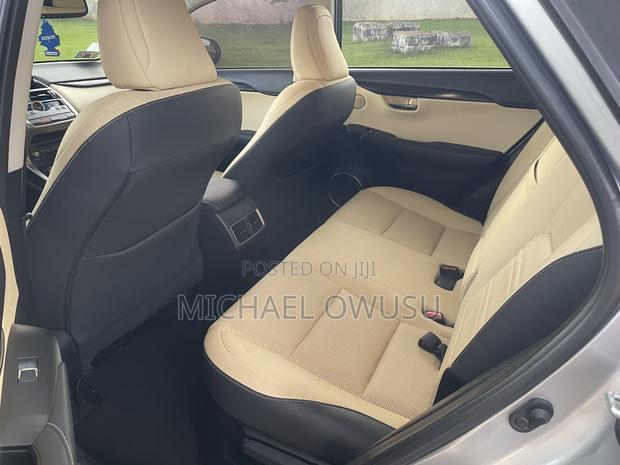 Lexus NX 2018 Silver