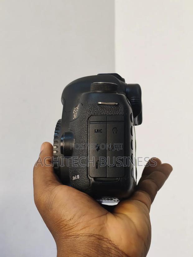 Canon 5d Mark Iii Camera Body Only – Full Frame DSLR photo 4