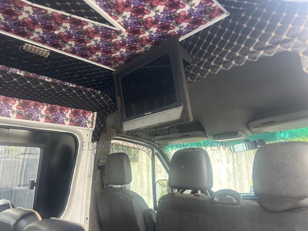 Mercedes-Benz Sprinter 2010 White