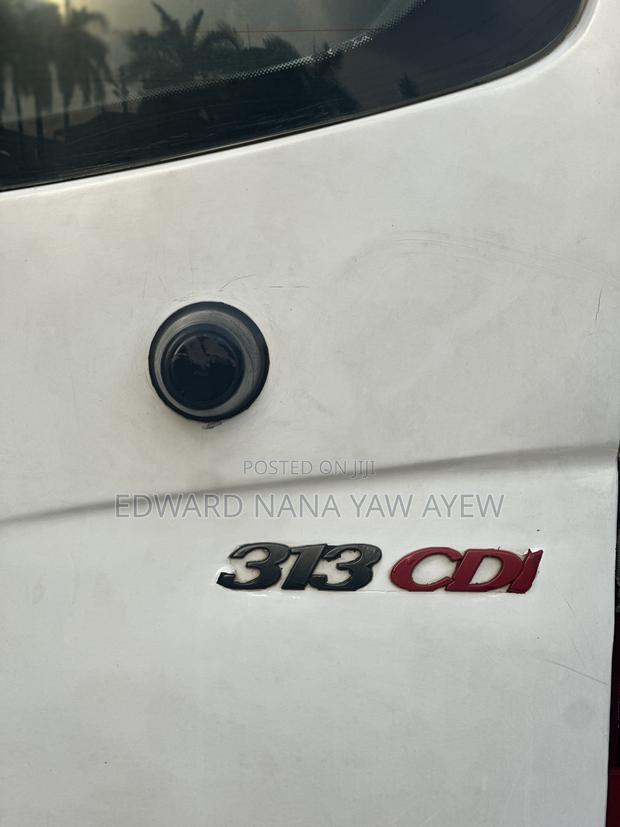 Mercedes-Benz Sprinter 2010 White