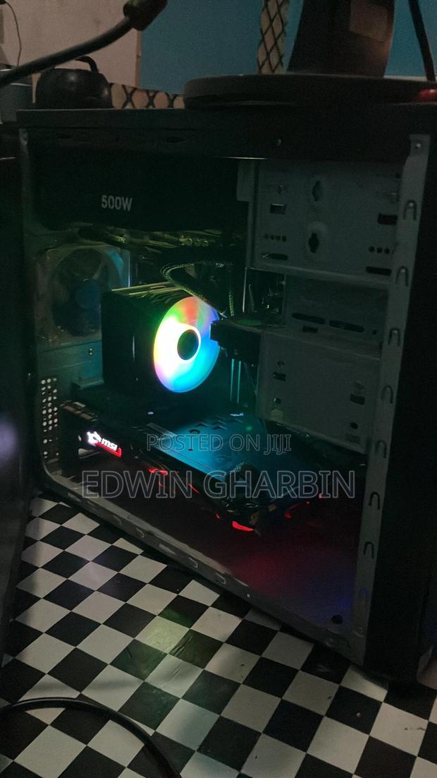 Gigabyte GA-H110MSTX-HD3-ZK 20GB Intel Core i5 HDD+SSD 1.5T · Photo 2