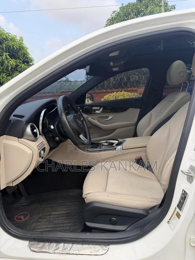 Mercedes-Benz C300 Luxury 4Matic Sedan AWD (2.0L 4cyl 7A) 2016 White photo 4