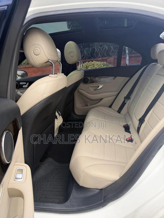 Mercedes-Benz C300 Luxury 4Matic Sedan AWD (2.0L 4cyl 7A) 2016 White photo 7
