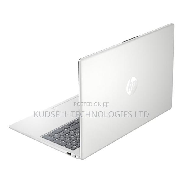 New Laptop HP 15 8GB Intel Core I5 SSD 512GB photo 3