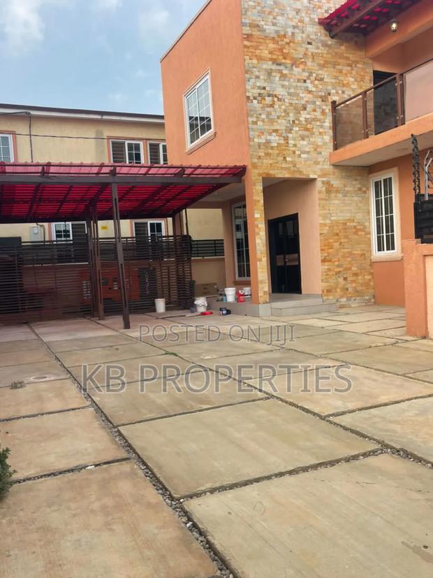 4bdrm House in Kb Properties, Spintex for rent · Photo 3