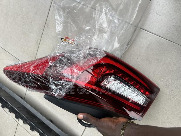 Hyundai Elantra 2012,2013,2014 Specs Tail Light Set photo 2
