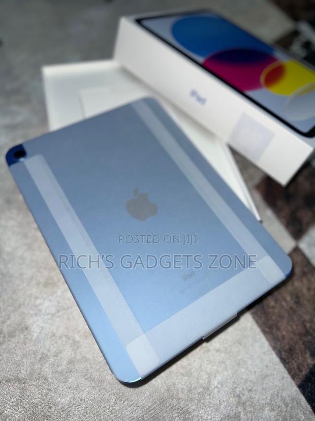 New Apple iPad (2025) 128 GB photo 5