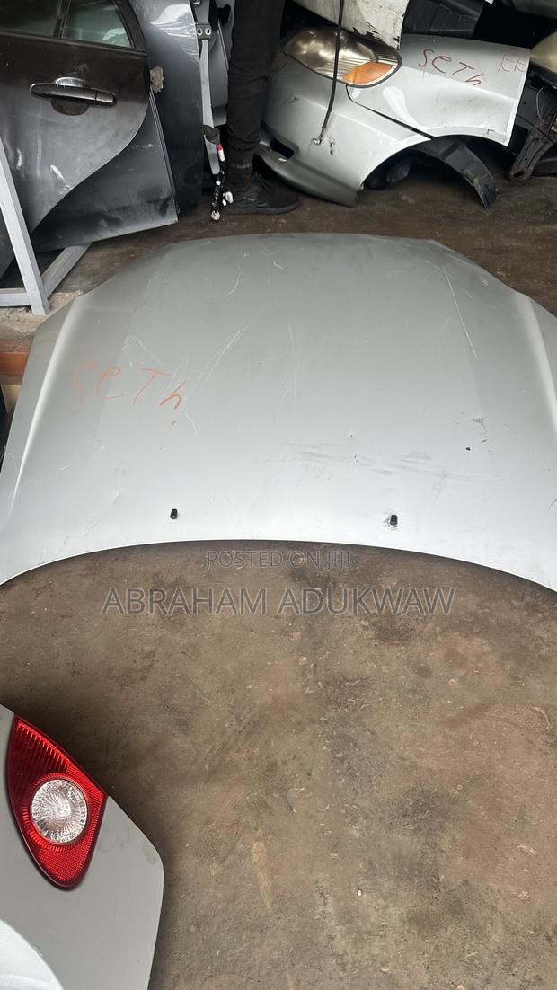 Hood/Bonnet for Toyota Corrola, Matrix, Elantra and Pontiac Vibe photo 2