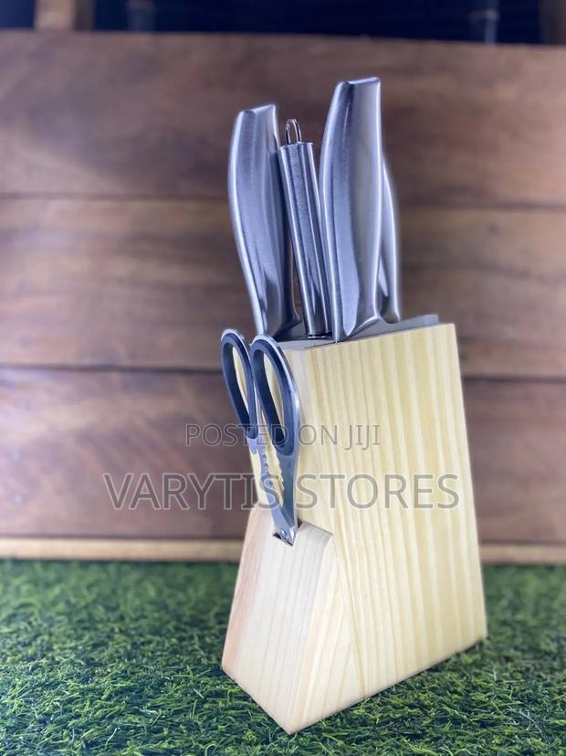 Kitchen Knife Set and a Holder photo 2