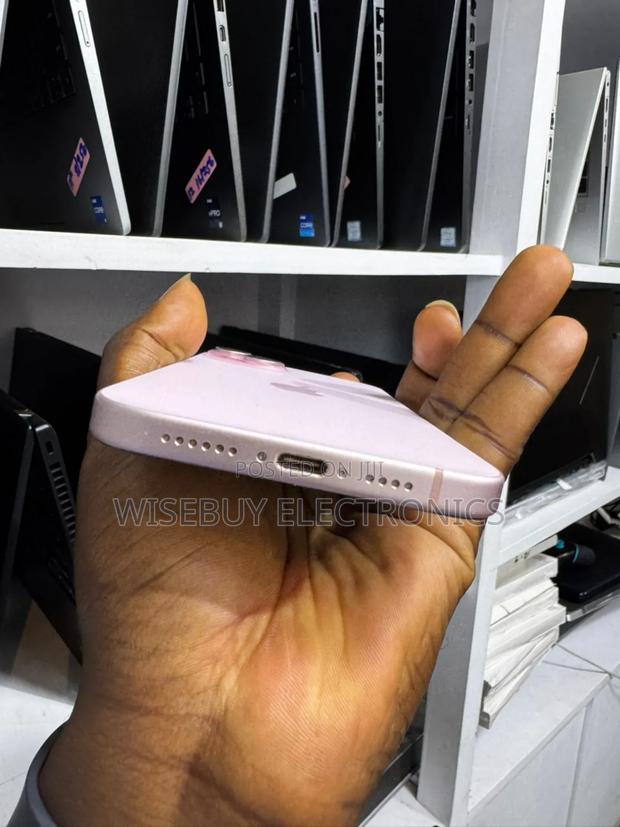 Apple iPhone 15 Plus 128 GB Rose Gold photo 6