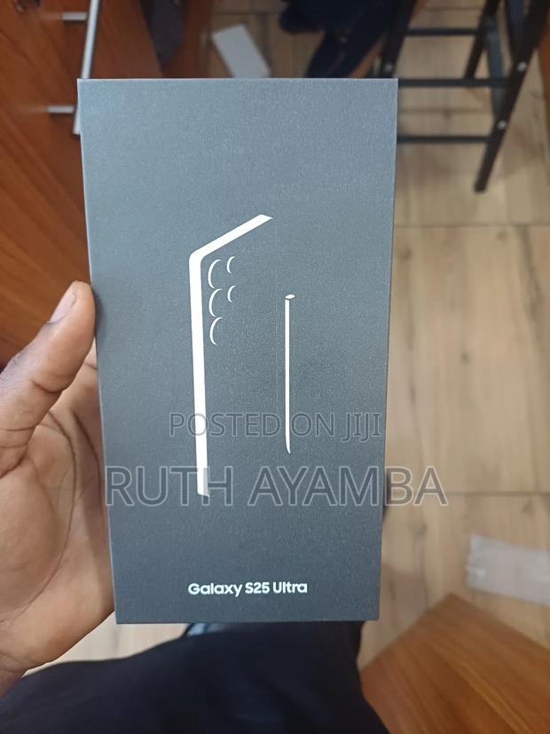New Samsung Galaxy S25 Ultra 512 GB Gray · Photo 4