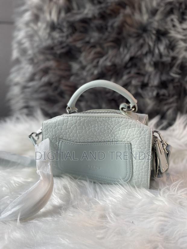 Mini Top Handle Cross Bag · Photo 3