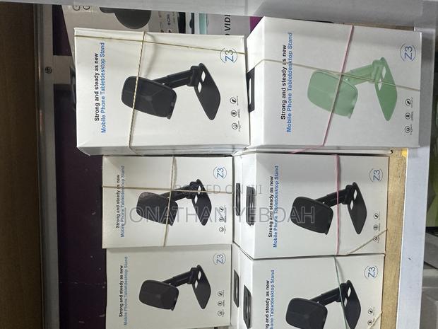 Strong Desktop Phone Stand photo 3
