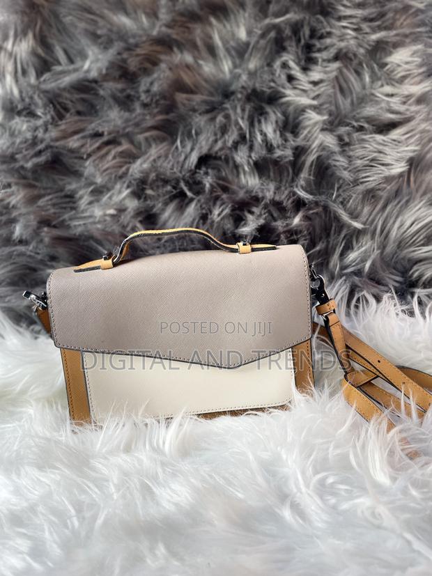 Botkier Cobble Hill Crossbody Bag · Photo 3