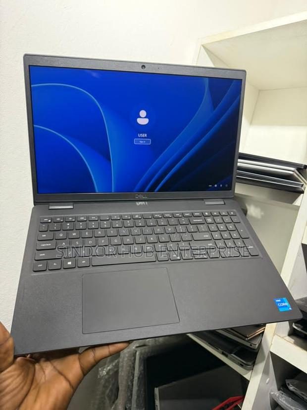 Laptop Dell Latitude 3520 8GB Intel Core I5 SSD 256GB photo 4
