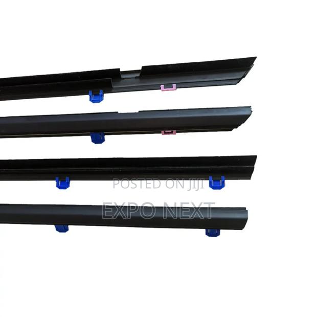 Weatherstrip Window Moulding Suitable For Honda Civic 2012-2015 /Set photo 3