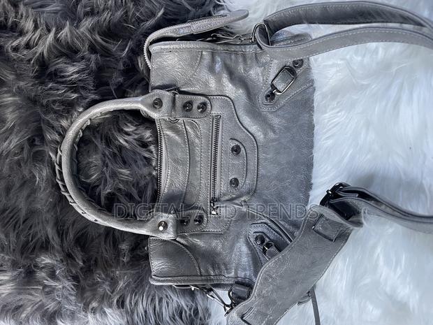 Balenciaga City Bag · Photo 4