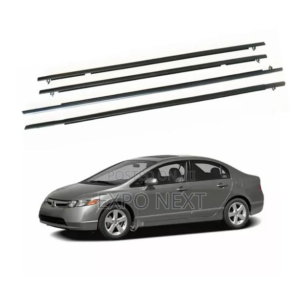 Weatherstrip Window Moulding Suitable For Honda Civic /Set