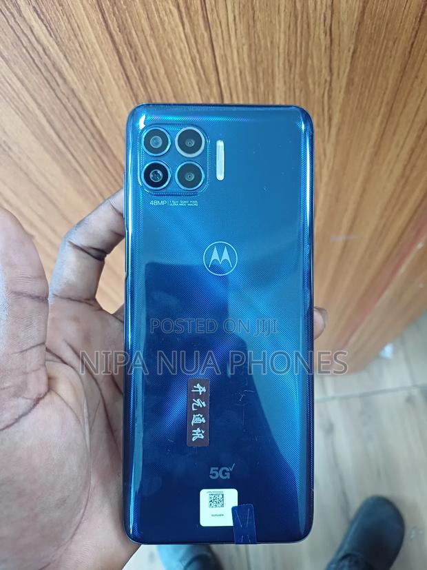 Motorola One 5G UW 128 GB Blue photo 2