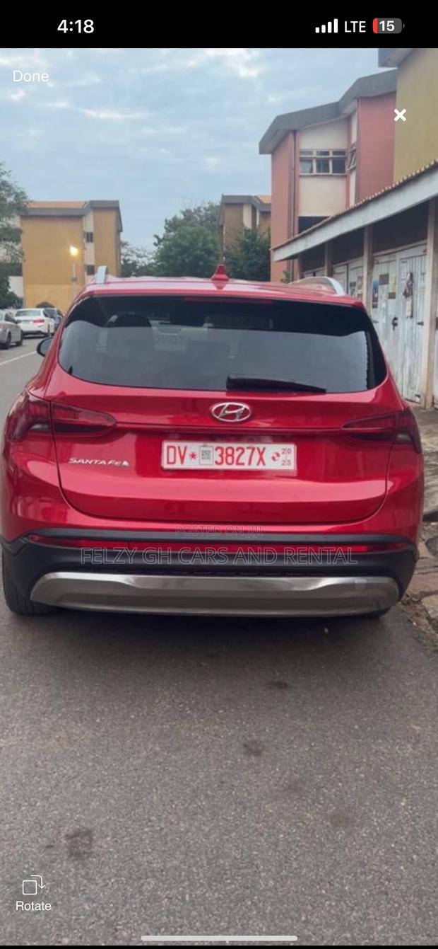 Hyundai Santa Fe SEL 2022 Red photo 2