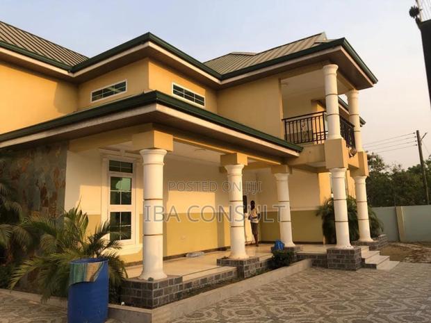 4bdrm House in Amrahia for sale