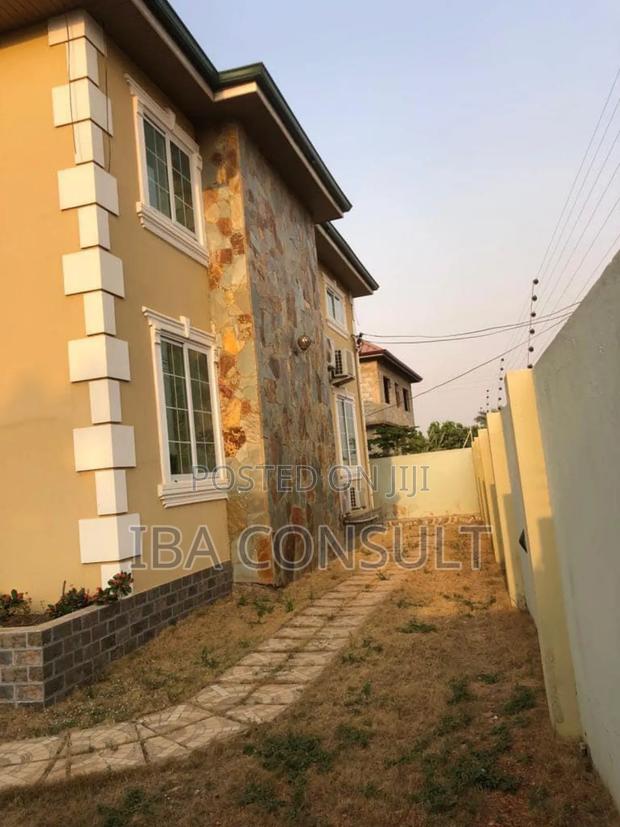 4bdrm House in Amrahia for sale