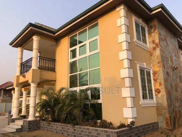 4bdrm House in Amrahia for sale