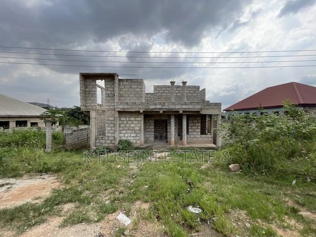 4bdrm House in K Fuseini Estate, Kwabre for sale photo 7