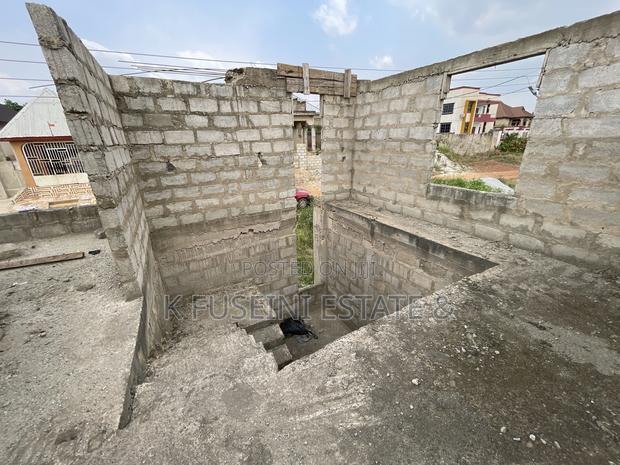 4bdrm House in K Fuseini Estate, Kwabre for sale photo 4