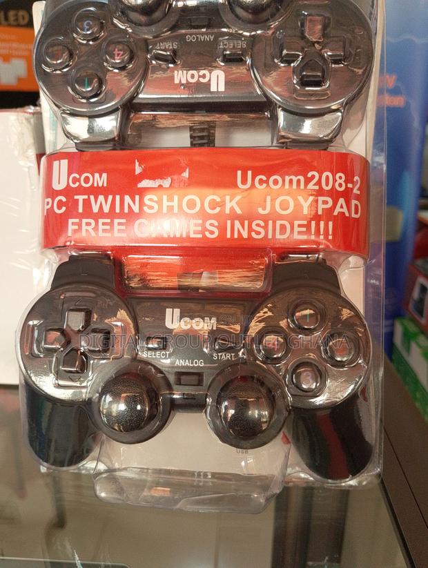 Pc Twin Shock Joypad. Free Games Inside ! photo 3