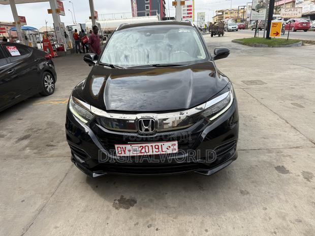 Honda HR-V Touring AWD 2019 Black