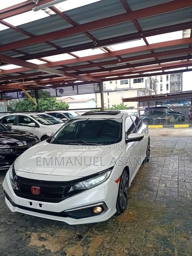 Honda Civic Touring Sedan 2019 White