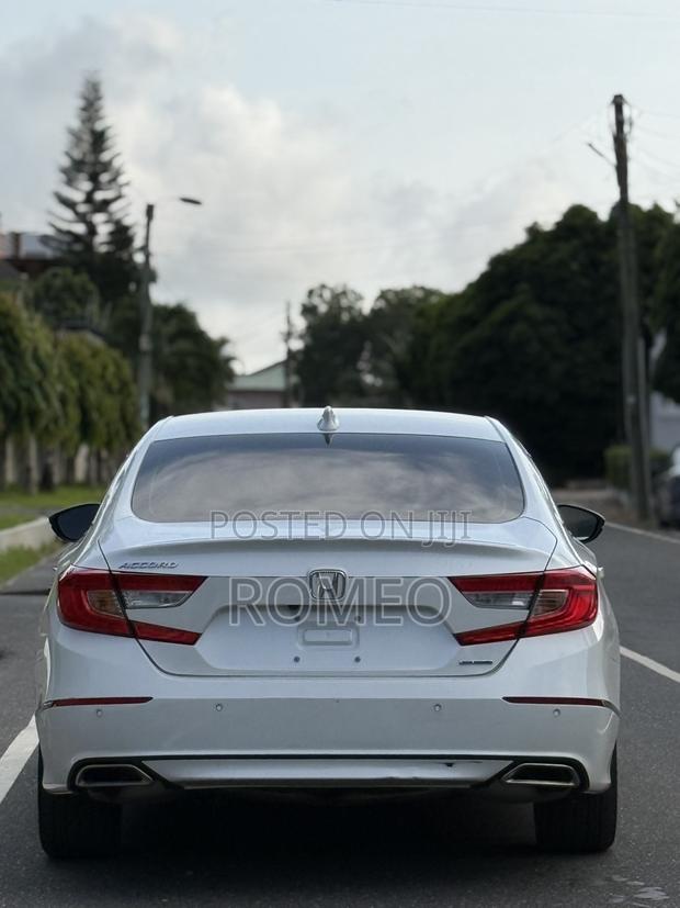 Honda Accord 2021 White