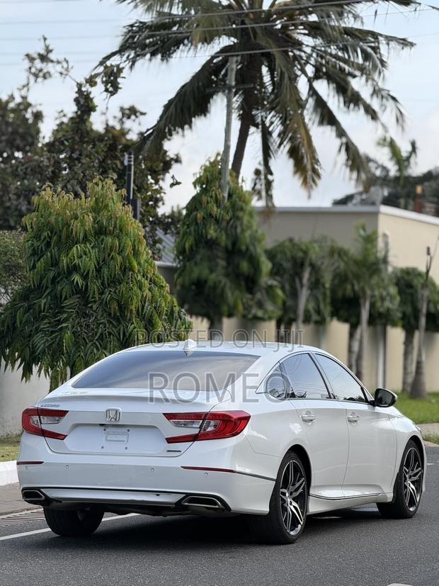 Honda Accord 2021 White