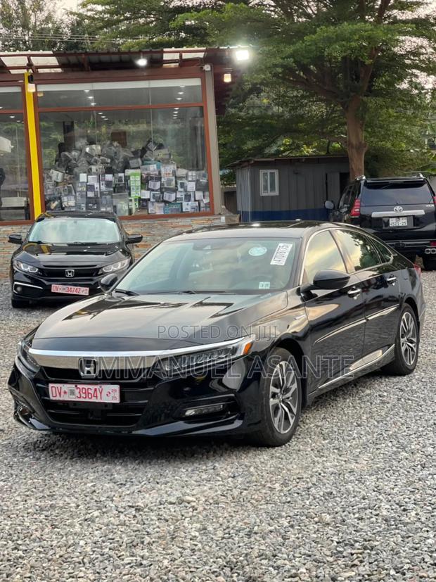 Honda Accord Touring 2.0T 2020 Black