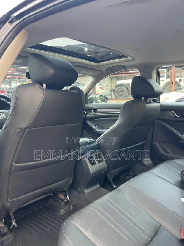 Honda Accord Touring 2.0T 2020 Black