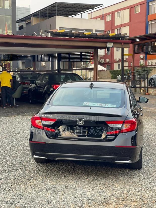 Honda Accord Touring 2.0T 2020 Black