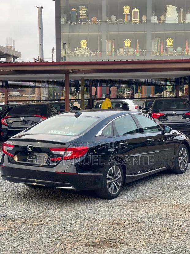 Honda Accord Touring 2.0T 2020 Black