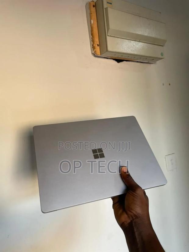 Laptop Microsoft Surface Laptop 8GB Intel Core I5 SSD 256GB photo 2