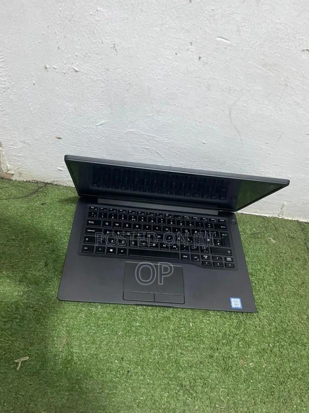 Laptop Dell Latitude 7400 8GB Intel Core I5 SSD 256GB photo 4