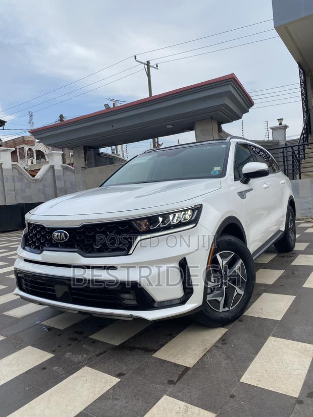 Kia Sorento 2021 White