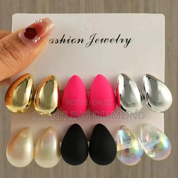 Premium Earrings Collection – Choose Your Style photo 9