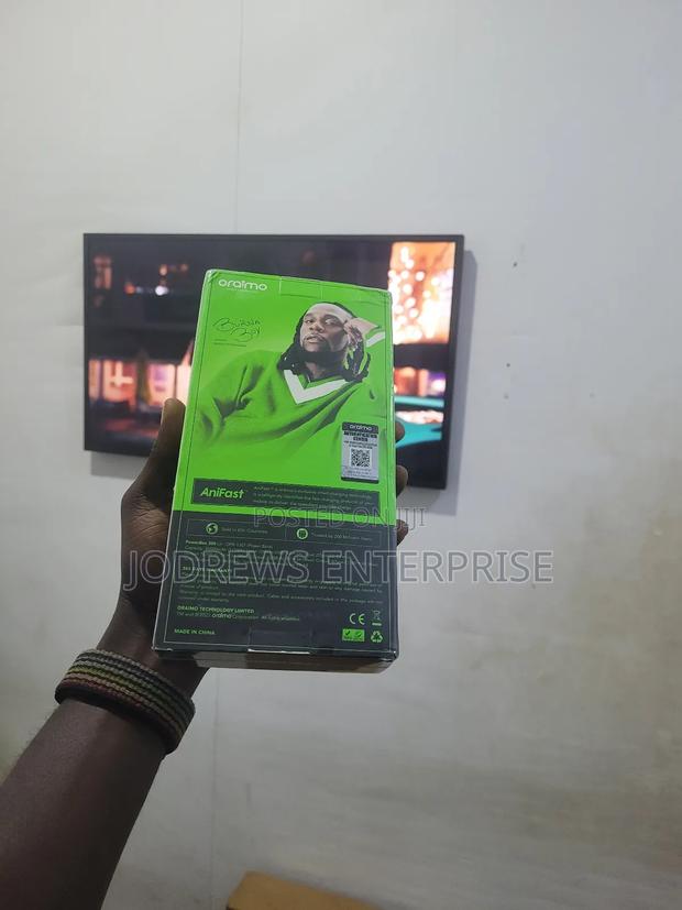 Oraimo Powerbox 300 Lite 30000mah 15w Power Bank photo 3