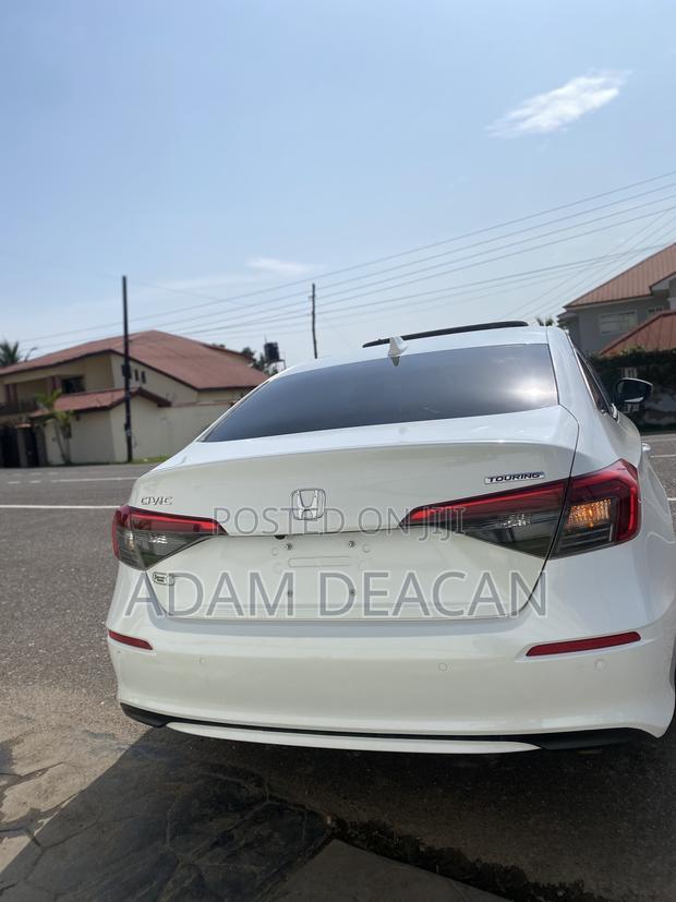 Honda Civic Sport Touring 2022 White