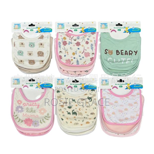 3 PCS Cotton Baby Bibs · Photo 2