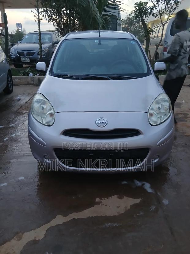 Nissan March 2014 Gold