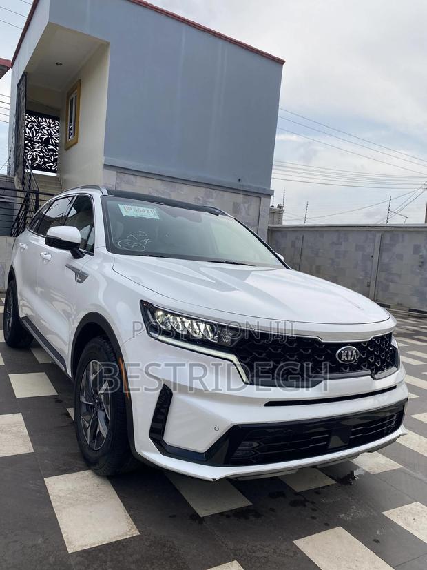 Kia Sorento 2021 White