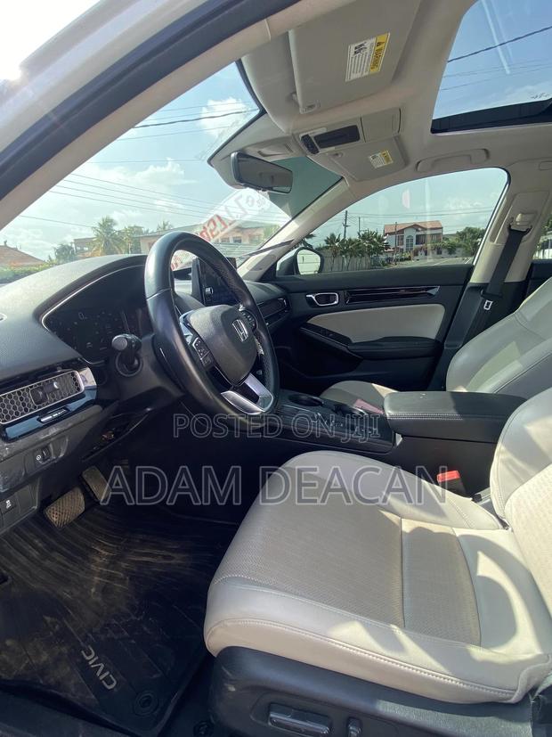 Honda Civic Sport Touring 2022 White