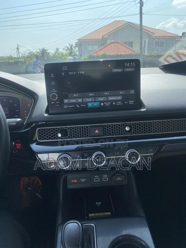 Honda Civic Sport Touring 2022 White